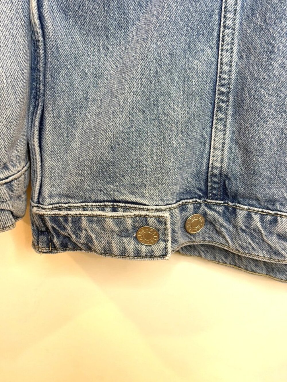 NWT RAILS Denim Jacket Women's S Rodeo Fringe Oversized Trucker Western - Picture 11 of 15